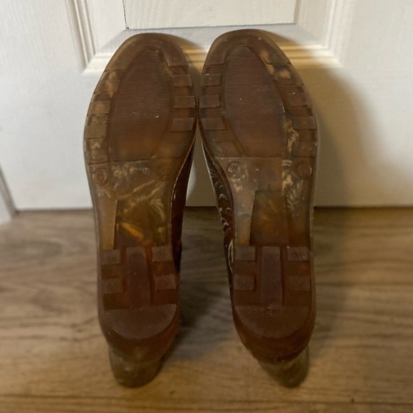 UNBRANDED Brown patterned “Wellingtons” Short Rainboots - Picture 5 of 9